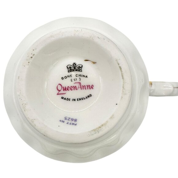 Queen Anne Violet Bone China Tea Cup Saucer Set England Gold Trim Floral Design - Picture 3 of 10